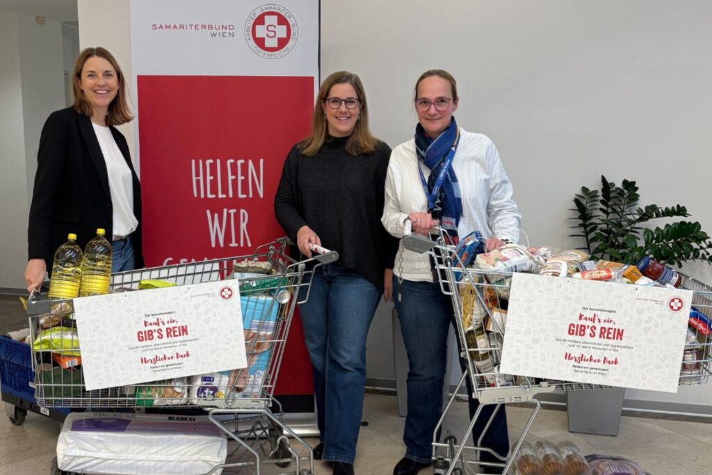 Samariterwagerl bei Roche Samariterwagerl bei der Firma ROCHE